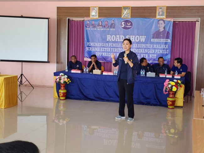 Ketua Teritorial Julie Sutrisno Laiskodat Lakukan Kegiatan Road Show disetiap Daerah. (Foto_red)