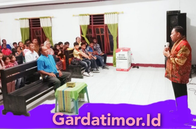 Bupati Malaka, Dr. Simon Nahak S.H.,MH Hadiri Kegiatan Di Gereja GMIT Era Et Labora Kmilaran. (Foto_red)