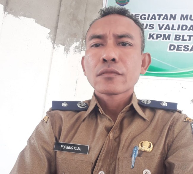 Kepala Desa Fafoe Rofinus Klau S.E (Foto_red)