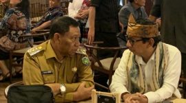 Bupati Malaka, Dr. Simon Nahak S.H.,MH Bersama Pj. Gubernur NTT Ayodhia G. L. Kalake, SH, MDC Santi Berdiskusi Untuk Malaka. 