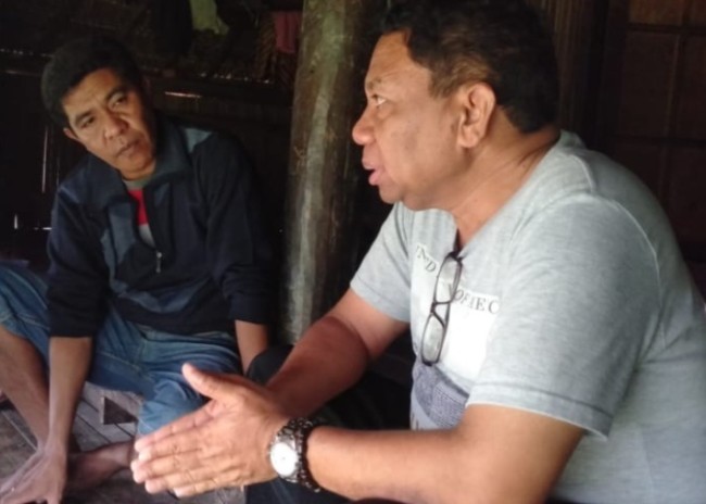Dua Sosok Yang Tampil Sederhana ! Dr. Simon Nahak Dan Felix Bere Nahak. Foto _Istimewa 