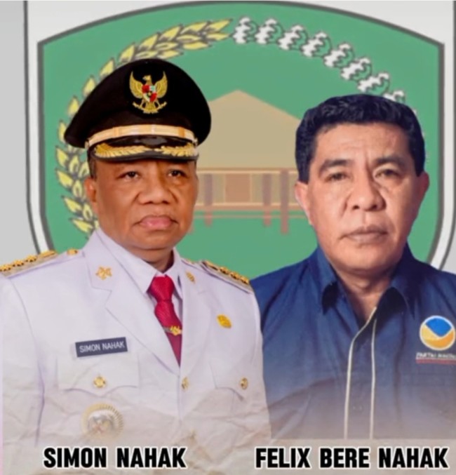 Dr. Simon Nahak S.H.,MH dan Felix Bere Nahak S.Pt (Foto-Istimewa)