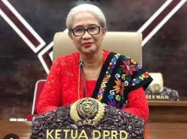 Emelia Julia Nomleni Ketua DPRD NTT. (Foto-Istimewa)