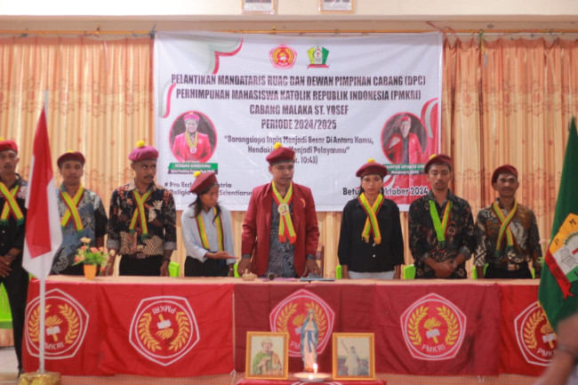 PMKRI Cabang Malaka ! Menghimbau Untuk Ketiga Paslon Silakan Adu Gagasan Untuk Membangun Kabupaten Malaka. (Foto-Istimewa)