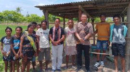 Benny Chandradinata Kunjungan Petani Sawah di Desa Raimataus Kecamatan Malaka Barat. (Foto-red)