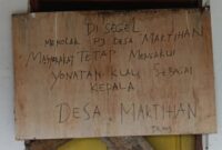 Kantor Desa Maktihan Yang disegel Warga (foto-red)
