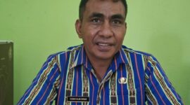 Plt. Kepala Dinas Sosial Stanis Klau Seran. (Foto-red)