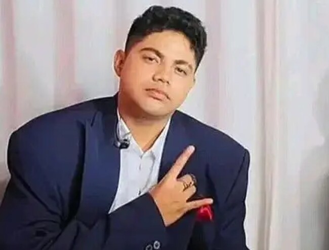 Artis Piche Kota bersama Dua Orang Temanya, Resmi Ditetapkan sebagai Tersangka Oleh Polres Malaka. (Foto Akun Facebook Piche Kota).