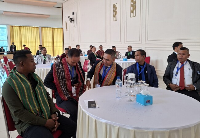Kapolres Malaka Diwakili Kasat Reskrim Hadiri RAC DPC Peradi Atambua, di Aula Hotel Nusa Betun. (Foto-red)
