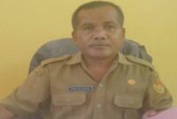 Kepala Sekolah SMA N Bateti, Donatus Nahak S.Pd. (Foto-Ist)